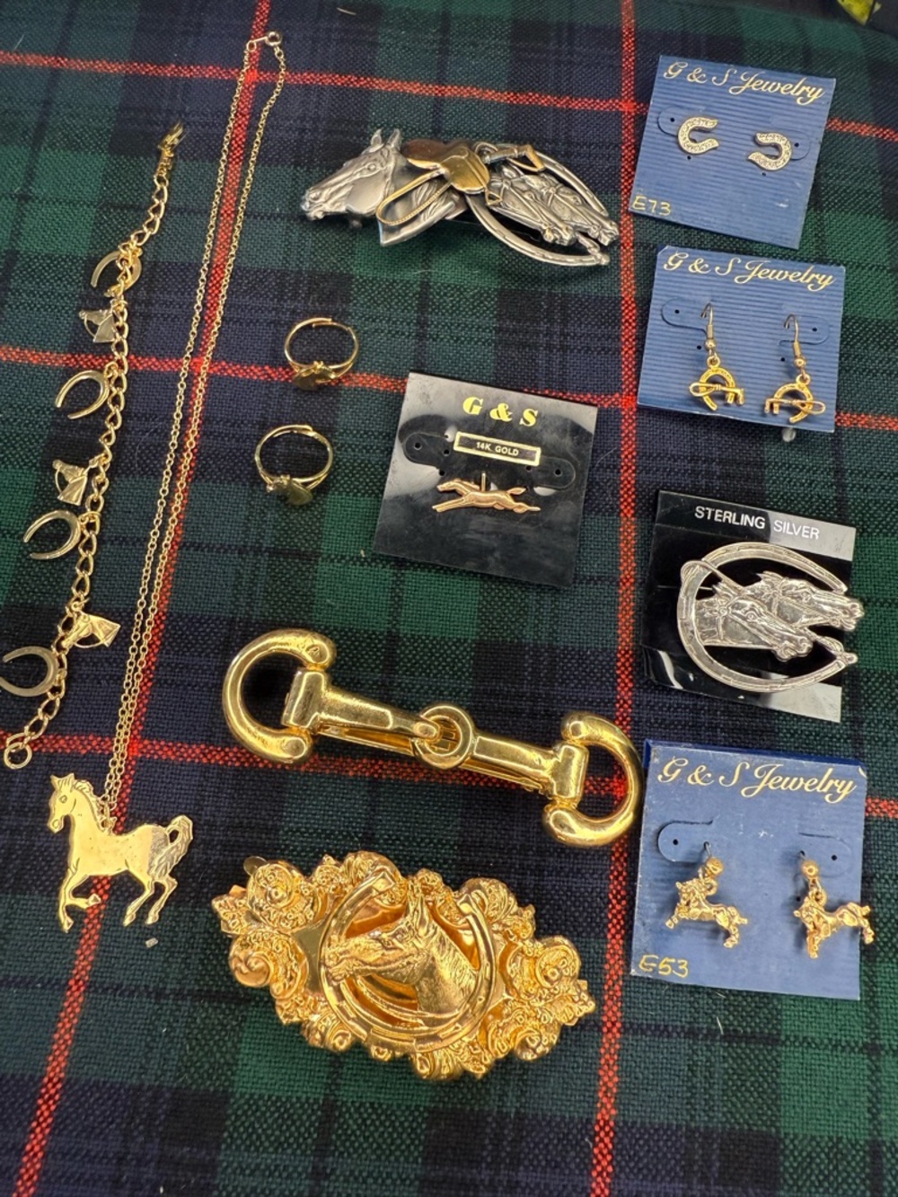 Vintage Equestrian Horse Bit & Horse Motif Jewelry Lot - Gold & Silver Tones
